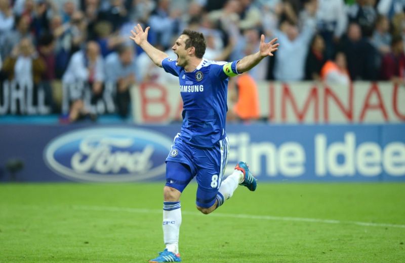 Anh là cầu thủ ghi bàn nhiều nhất trong lịch sử Chelsea với hơn 200 bàn thắng