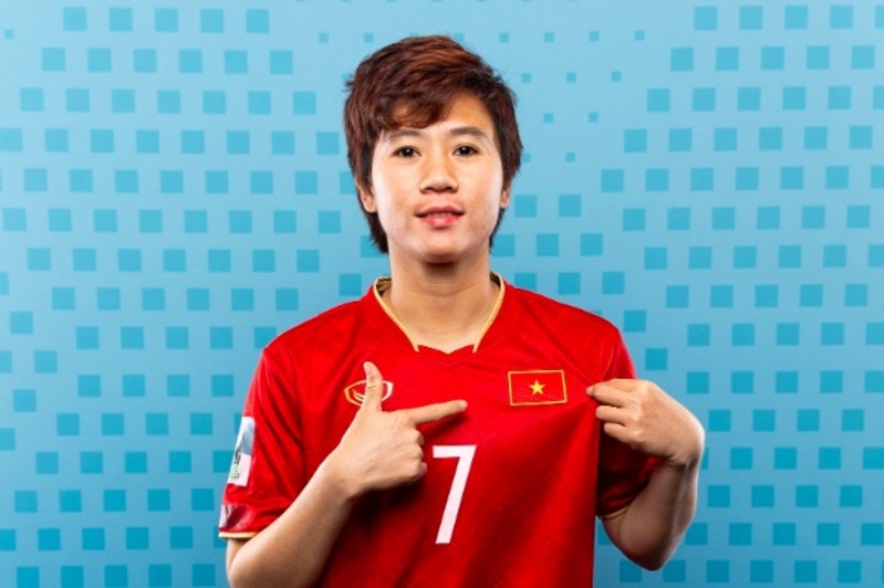 Cô từng nhiều lần nhận dnah hiệu cầu thủ nữ xuất sắc nhất 