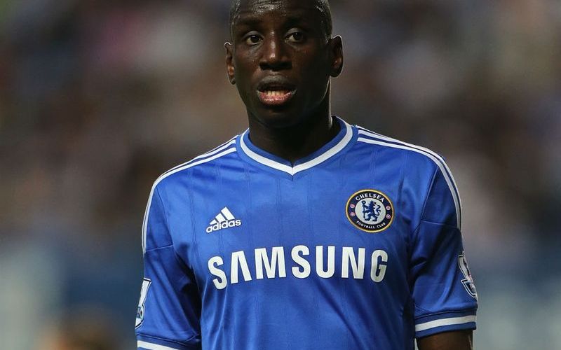 Demba Ba sở hữu nền tảng thể lực vững chắc 
