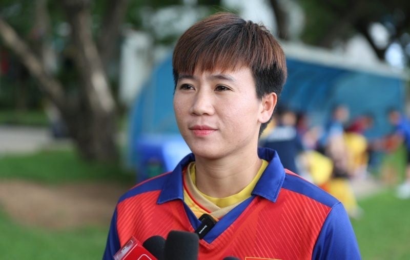 Nguyễn Thị Tuyết Dung là tiền vệ tấn công xuất sắc trong thế hệ bóng đá nữ Việt Nam 
